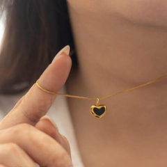 Black Elegance Heart