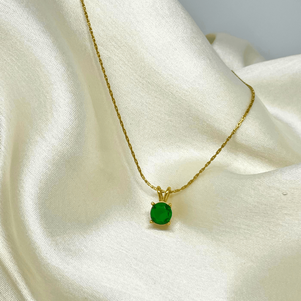 Emerald Gleam Pendant