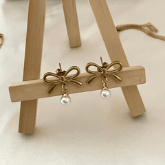 Golden Ribbon Pearl Set