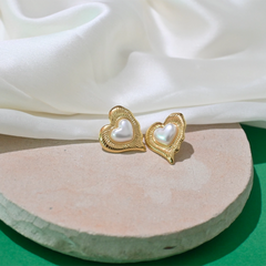 Heart of Pearl Earrings
