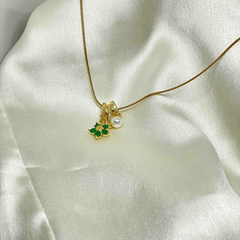 PearlPetal Charm Necklace