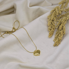 Classic Gold Heart Pendant Necklace