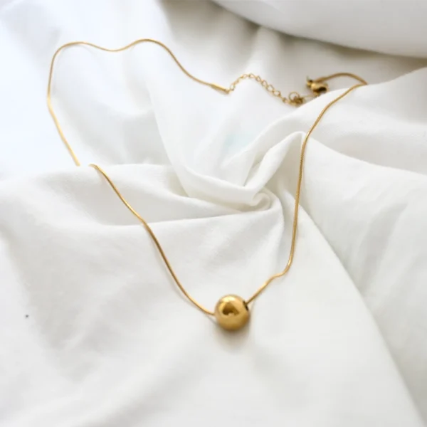 Minimalist Gold Ball Pendant Necklace