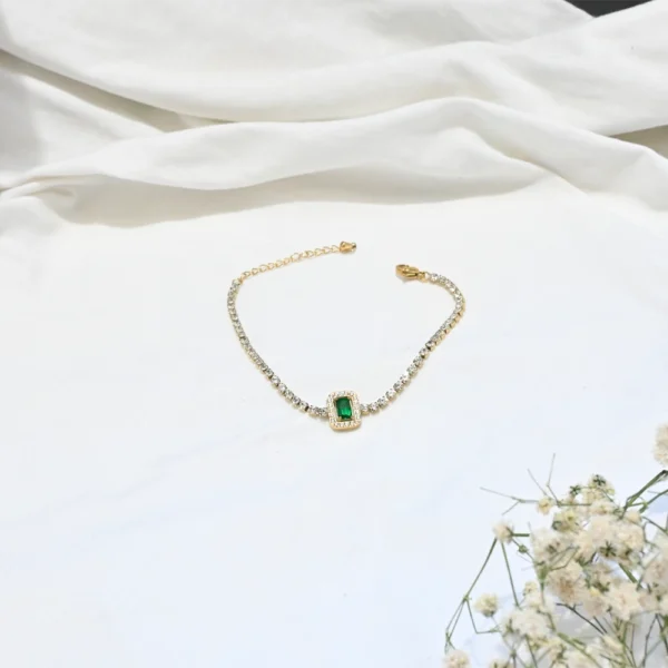 Emerald Shine Gold-Toned Bracelet