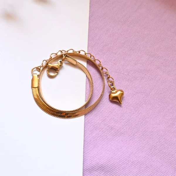 Gold-Toned Heart Charm Bracelet